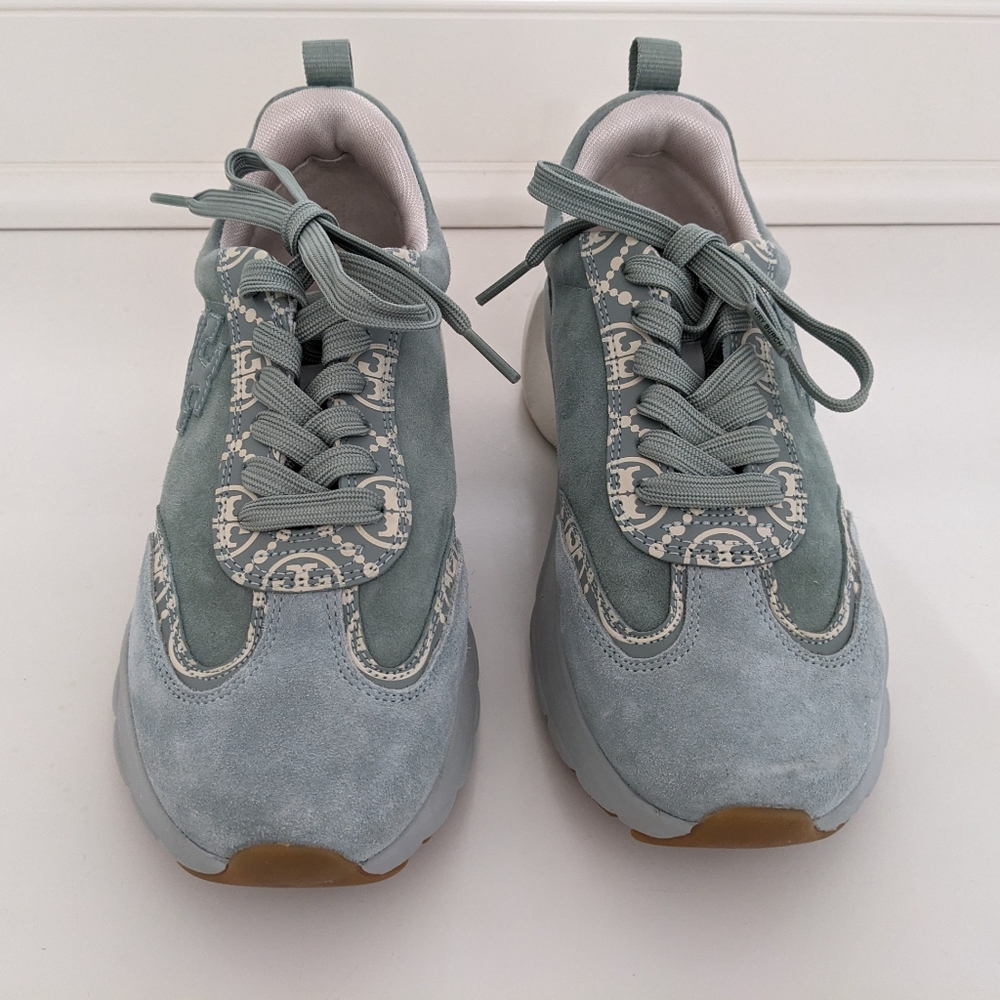 EUC! Tory Burch T Monogram Good Luck Sneaker Calf Leather Blue Celadon Size 7.5 - Picture 2 of 13